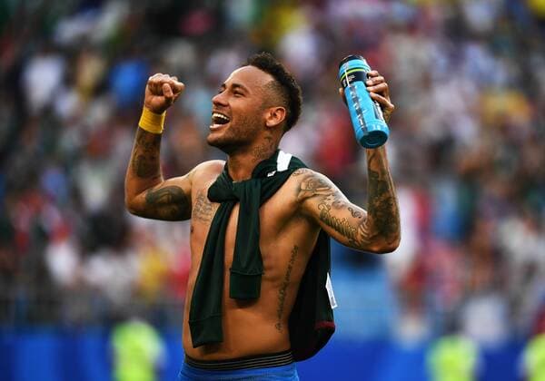 Neymar of Brazil celebrates after defeating Mexico in their Round of 16 match during the 2018 FIFA World Cup WM Weltmeisterschaft Fussball in Samara, Russia, 2 July 2018. Brazil has roared into the World Cup quarter-finals with a 2-0 victory over Mexico as Neymar shone with a goal and an assist that dumped the central Americans out at the last 16 stage for the seventh straight occasion. The PSG forward slid home in the second half and then teed up Roberto Firmino late on as the five-times champions beat an otherwise stubborn Mexico, whose World Cup began with such promise with a victory over champions Germany, but ended in familiar fashion in the first knockout round. Brazil beats Mexico 2-0 to progress as Neymar shows his brilliant best and frustrating worst  20180703_42310