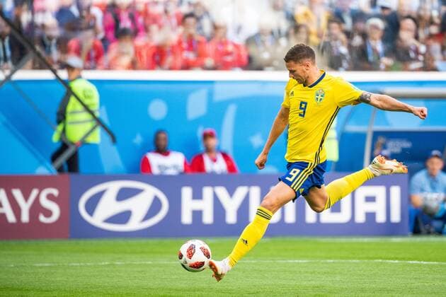 180703 Marcus Berg of Sweden with a chance to score during the FIFA World Cup WM Weltmeisterschaft Fussball round of 16 match between Sweden and Switzerland on July 3, 2018 in ST Petersburg. Photo: Petter Arvidson BILDBYRAN kod PA 87748 *** 180703 Marcus Berg of Sweden with a chance to score during the FIFA World Cup round of 16 match between Sweden and Switzerland on July 3, 2018 in St. Petersburg Photo Petter Arvidson BILDBYRAN Code PA 87748  Copyright: PETTERxARVIDSON BB180703PA039