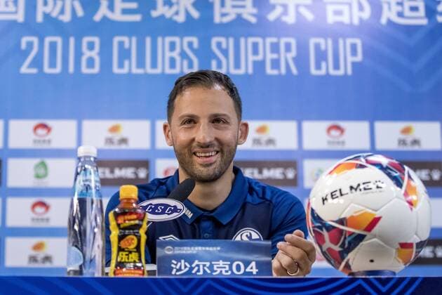 05 07 2018 Football Season 2018 2019 Test match FC Schalke 04 Southampton FC Head coach Domenico TEDESCO FC Schalke 04 Kunshan Kunshan Sports Center Stadium China