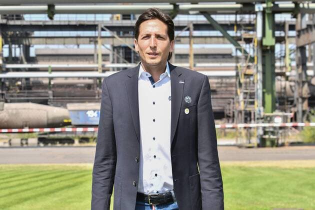 GER official photo visit Portrait Portraettermin MSV Duisburg Sporting Director Ivo Grlic MSV Duisburg 2 BL Portrait Date 2018 2019 landscape horizontal format nph Mauelshagen nph00321