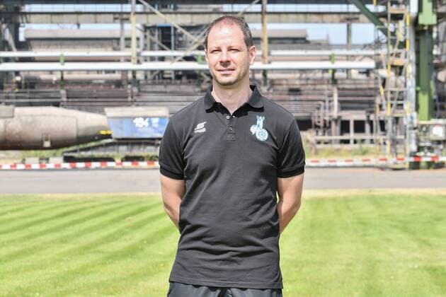 GER official photo date portraettermin MSV Duisburg co trainer Yontcho Arsov MSV Duisburg 2 BL portrait date 2018 2019 landscape horizontal format nph Mauelshagen nph00321