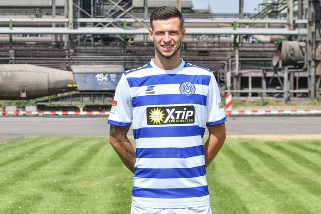 GER official photo shoot Portrait Date Portraettermin MSV Duisburg Player Andreas Wiege MSV Duisburg 2 BL Portrait Date 2018 2019 landscape landscape nph Mauelshagen nph00321