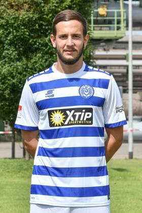 GER official photo date portrayal date MSV Duisburg player Christian Gartner MSV Duisburg 2 BL portrait date 2018 2019 portrait format nph Mauelshagen nph00321
