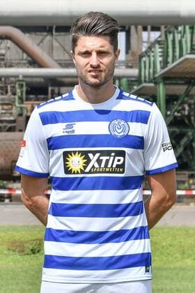 GER official photo date Portraettermin MSV Duisburg player Moritz Stoppelkamp MSV Duisburg 2 BL Portrait date 2018 2019 portrait format nph Mauelshagen nph00321