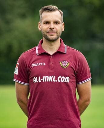 Portrait SPIELER SG Dynamo Dresden 2 BL Portrait Appearance Season 2018 2019 Friday 06 07 2018 Physiotherapist Alexander Schurig RM001