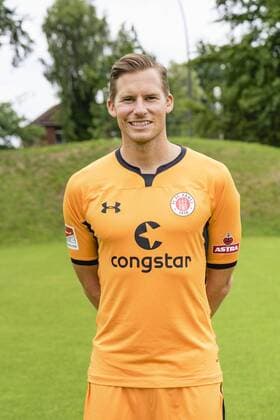 TW Philipp Heerwagen St Pauli 05 07 18 Hamburg Team photo opportunity FC St Pauli