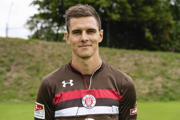 Johannes Flum St Pauli 05 07 18 Hamburg Team photo opportunity FC St Pauli