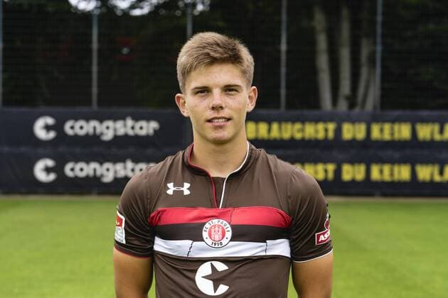 Finn Ole Becker St Pauli 05 07 18 Hamburg Team photo opportunity FC St Pauli