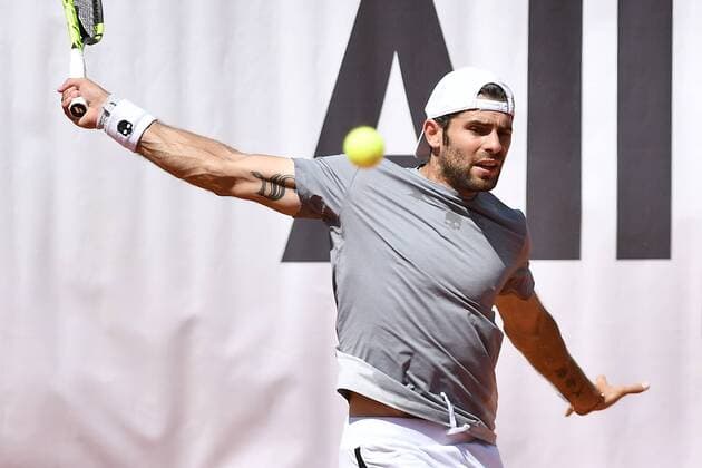 GER 1 Tennis Point Bundesliga Men Allpresan Rochusclub BL Team vs GERRY WEBER Team BW Hall 1 08 09 2018 GER Allpresan Rochusclub BL Team vs GERRY WEBER Team BW Hall 1 in the picture Bolelli Simone ITA on the backhand nph Mauelshagen nph00321