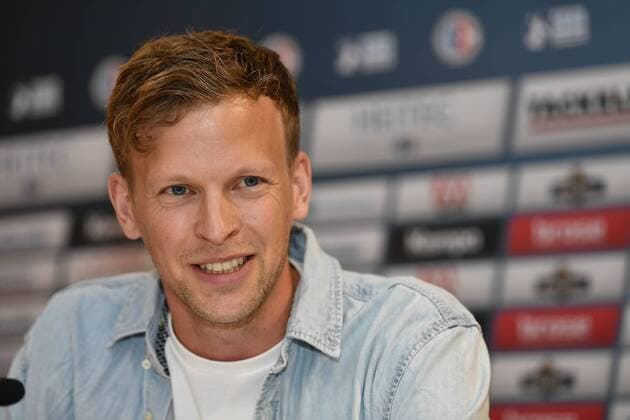 10 07 2018 Handball 1 Bundesliga Season 2017 2018 HC Erlangen HCE Press Conference Press Conference Media Event Presentation Equipment supplier Kempa Tim Grothaus Head of Sponsoring Kempa