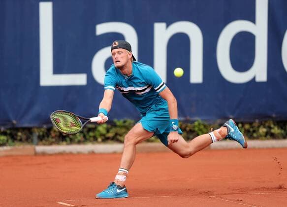 Nicola Kuhn ESP