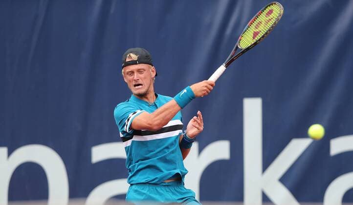 Nicola Kuhn ESP