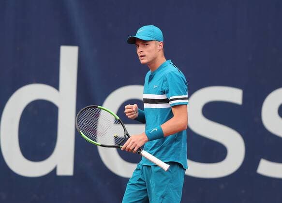 Rudolf Molleker GER clenched his fist
