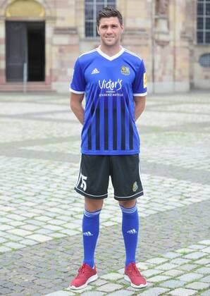 The team of 1 FC Saarbrücken on Thursday 12 07 2018 in front of the Ludwigskirche in Saarbrücken In the picture Benjamin Kessel 15
