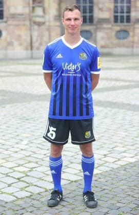 The team of 1 FC Saarbrücken on Thursday 12 07 2018 in front of the Ludwigskirche in Saarbrücken In the picture Tobias Jänicke 25