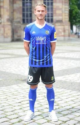 The team of the 1 FC Saarbrücken on Thursday 12 07 2018 in front of the Ludwigskirche in Saarbrücken Pictured Pierre Fassnacht 29