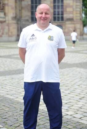 The team of 1 FC Saarbrücken on Thursday 12 07 2018 in front of the Ludwigskirche in Saarbrücken In the picture Rüdiger Schmid Zeugwart