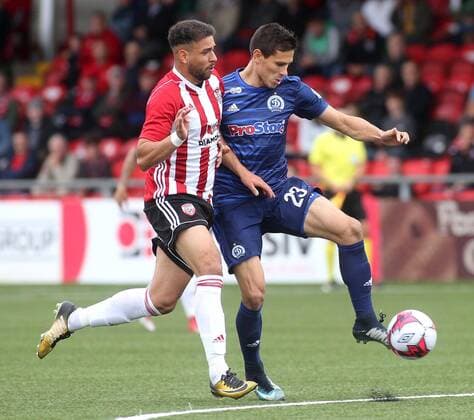 UEFA Europa League First Qualifying Round First Leg, Brandwell Stadium, Derry 12 7 2016 Derry City vs FC Dinamo Minsk Dinamo Minsk s Ulazimir Khvashchynski and Derry s Darren Cole Ulazimir Khvashchynski and Darren Cole 12 7 2018  Copyright: x©INPHO LorcanxDohertyx Derry V Dinamo Minsk 20