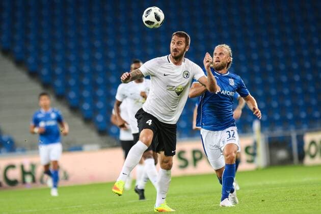 12.07.2018, Poznan, Lech Poznan - Gandzasar Kapan , Liga Europy 1 runda eliminacji , UEFA Europa League Elimination First qualifying round , N Z Vukasin Tomic (Gandzasar) Christian Gytkjaer (Lech) , FOT. Adam Jastrzebowski newspix.pl --- Newspix.pl  20180712_awj_253