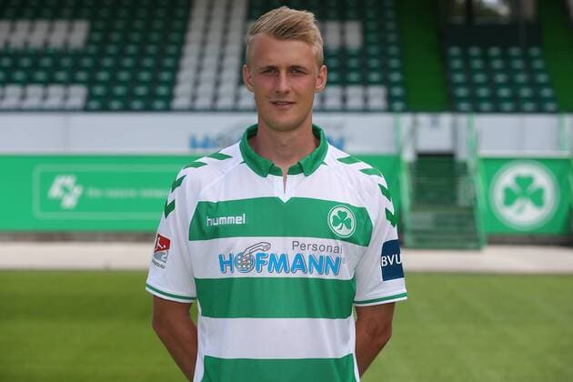 11 07 2018 SpVgg Spielvereinigung Greuther Fürth Shamrock 2 Fußball Bundesliga BL Season 2018 2019 Photo appointment Portrait date Portraittermin JüRa Lukas Gugganig 4 SpVgg Greuther Fürth Single photo Single portrait Portrait Portrait Kopfbild
