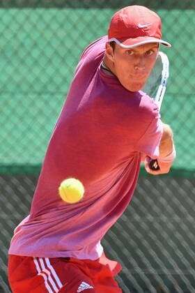 GER 1 Tennis Point Bundesliga Men Cologne THC Stadium Rot Weiss vs Badwerk Gladbacher HTC 13 07 2018 Cologne THC Stadium Rot Weiss GER 1 TP BL Cologne THC Stadium Rot Weiss vs Badwerk Gladbacher HTC picture Choinski Jan GER on the backhand nph Mauelshagen nph00321