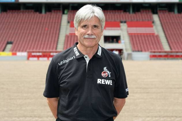 Team physician Dr Peter Schäferhoff 1 FC Cologne 2 BL Porträttermin 2018 2019