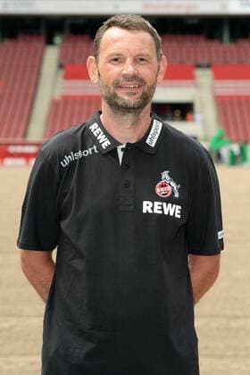 Head Physiotherapy Rehabilitation Klaus Maierstein 1 FC Köln 2 BL Porträttermin 2018 2019