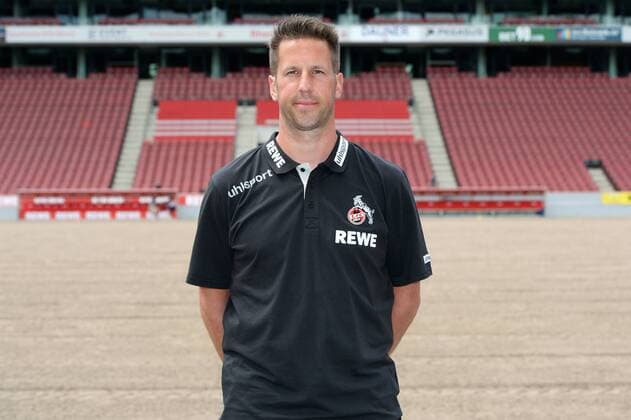 Physiotherapist Thorsten Klopp 1 FC Köln 2 BL Porträttermin 2018 2019