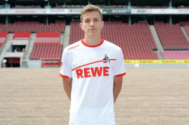 Niklas Hauptmann 1 FC Cologne 2 BL Porträttermin 2018 2019