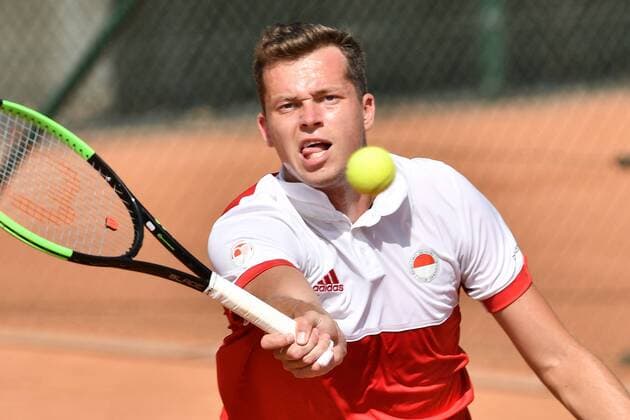 GER 1 Tennis Point Bundesliga Men Cologne THC Stadium Rot Weiss vs Badwerk Gladbacher HTC 13 07 2018 Cologne THC Stadium Rot Weiss GER 1 TP BL Cologne THC Stadium Rot Weiss vs Badwerk Gladbacher HTC Pictured Pavlasek Adam CZE playing volleyball nph Mauelshagen nph00321