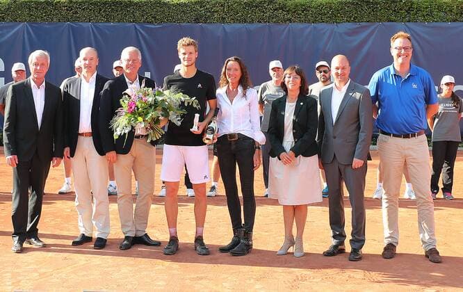 Final singles Yannick Hanfmann GER Winner of the Sparkassen Open 2018