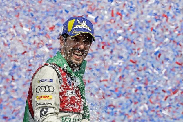 Lucas di Grassi (BR) Audi ABT Schaeffler Formula E Championship 2017 18 - New York Formula E Championship 2017 18 USA *** Lucas di Grassi BR Audi Sport ABT Schaeffler Formula E Championship 2017 18 New York Formula E Championship 2017 18 USA