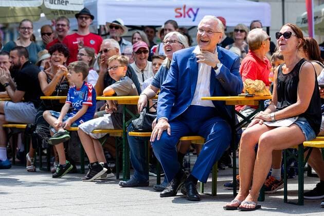 14 07 2018 Handball 1 Bundesliga Season 2018 2019 HC Erlangen HCE season opening Season opening at Schlossplatz ThHa Joachim Herrmann Bavarian Minister of the Interior Minister of the Interior, Bavaria