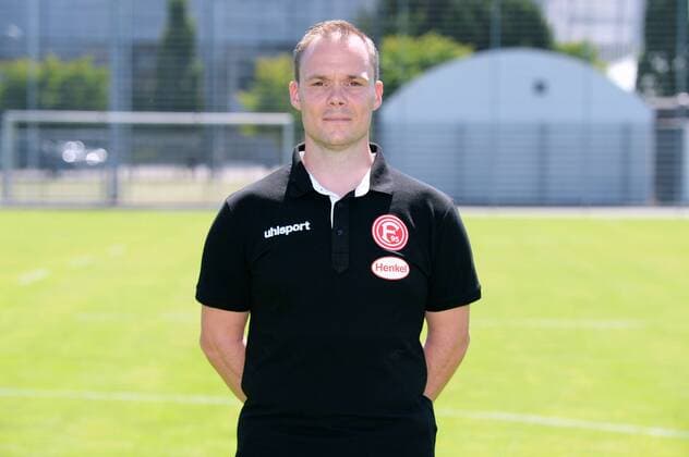 Physiotherapist Thomas Gucek Fortuna Düsseldorf 1 BL Porträttermin 2018 2019