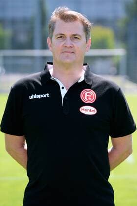 Team doctor Dr med Thomas Wieczorek Fortuna Düsseldorf 1 BL Porträttermin 2018 2019
