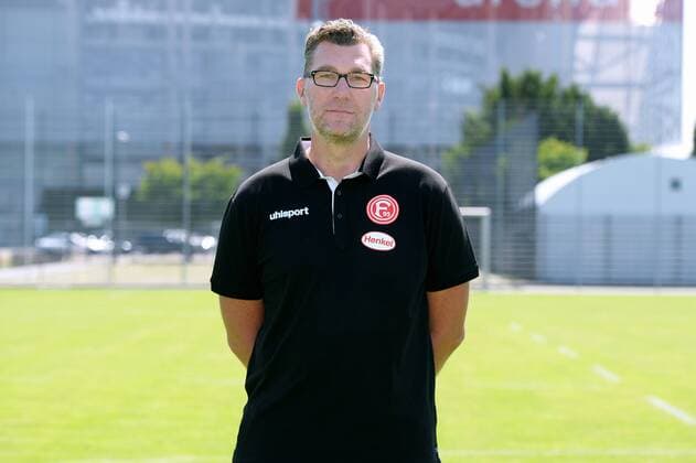 Team coach Oliver Paashaus Fortuna Düsseldorf 1 BL Porträttermin 2018 2019