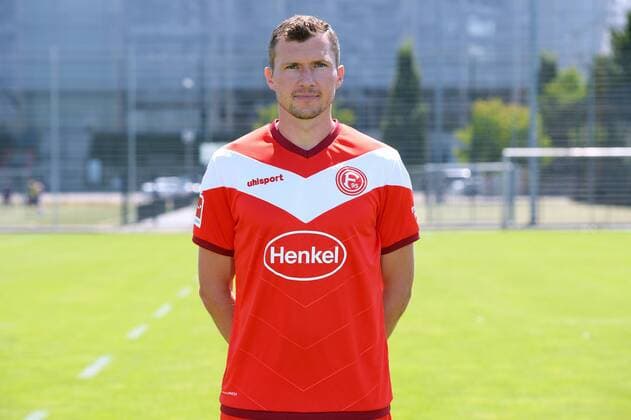 Oliver Fink Fortuna Düsseldorf 1 BL Porträttermin 2018 2019