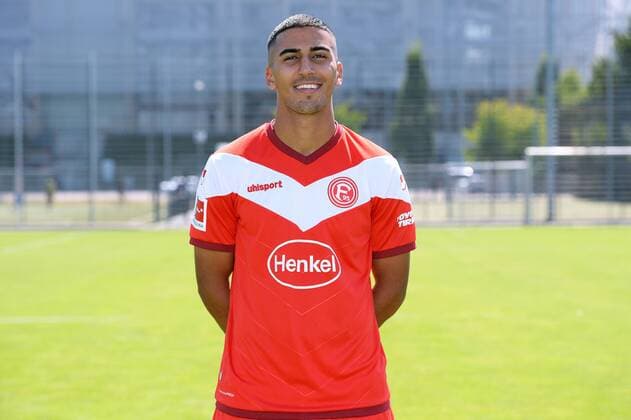 Aymen Barkok Fortuna Düsseldorf 1 BL Porträttermin 2018 2019