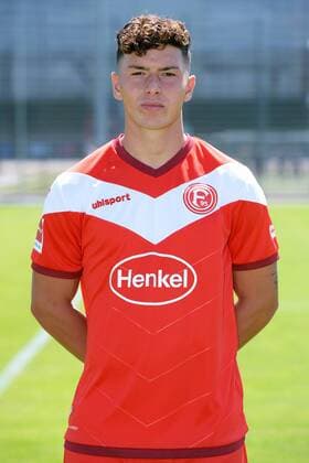 Taylan Duman Fortuna Düsseldorf 1 BL Porträttermin 2018 2019