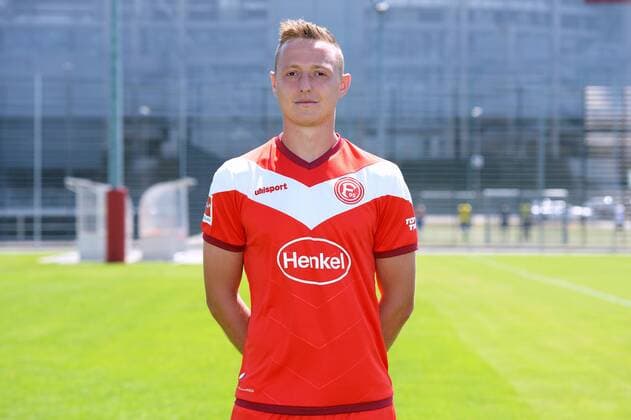 Robin Bormuth Fortuna Düsseldorf 1 BL Porträttermin 2018 2019