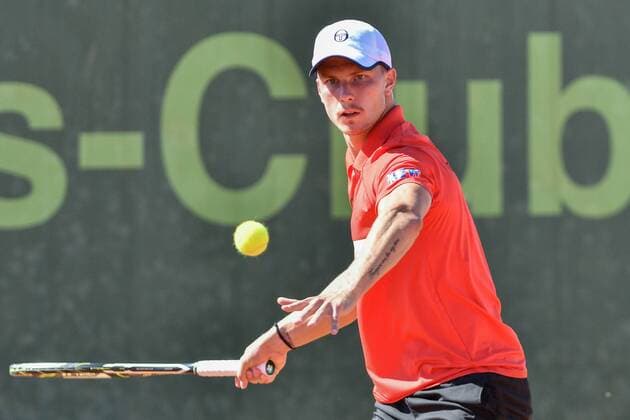 GER 1 Tennis Point Bundesliga Men Badwerk Gladbacher HTC vs fläsh TC Weinheim 1902 1 15 07 2018 Badwerk Gladbacher HTC GER 1 TP BL Badwerk Gladbacher HTC vs fläsh TC Weinheim 1902 1 pictured Fucsovics Marton HUN at the forehand shot nph Mauelshagen nph00321