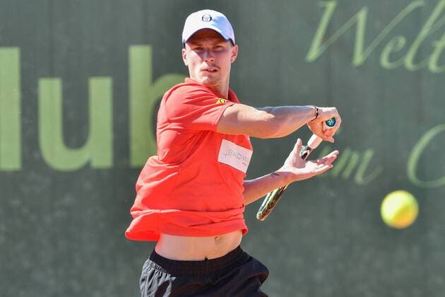 GER 1 Tennis Point Bundesliga Men Badwerk Gladbacher HTC vs fläsh TC Weinheim 1902 1 15 07 2018 Badwerk Gladbacher HTC GER 1 TP BL Badwerk Gladbacher HTC vs fläsh TC Weinheim 1902 1 pictured Fucsovics Marton HUN at the forehand shot nph Mauelshagen nph00321