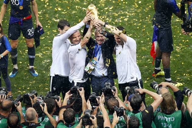MOSCOW, 15-07-2018 , World Cup 2018 , Luzhniki Stadium, France trainer coach Didier Deschamps celebrating his world cup with his staff after the 2018 World Cup Final France - Croatia . France - Croatia  x2350059x