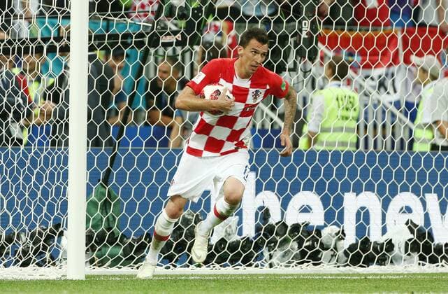 Mario Mandzukic by 2 4 Single Picture Action Sports Soccer Football FIFA World Cup Russia Russia 2018 Final Season 2017 2018 15 07 2018 France FRA vs Croatia CRO