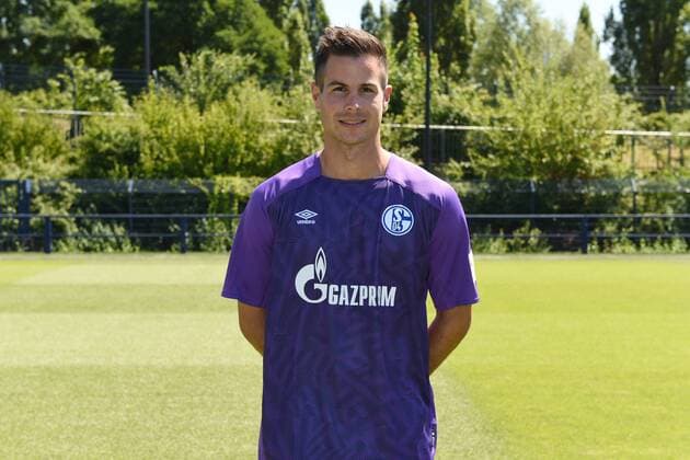 Michael Langer FC Schalke 04 1 BL Portrait date 2018 2019 Team2