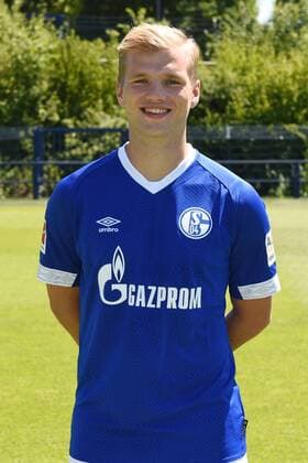 Johannes Geis FC Schalke 04 1 BL Portrait date 2018 2019 Team2