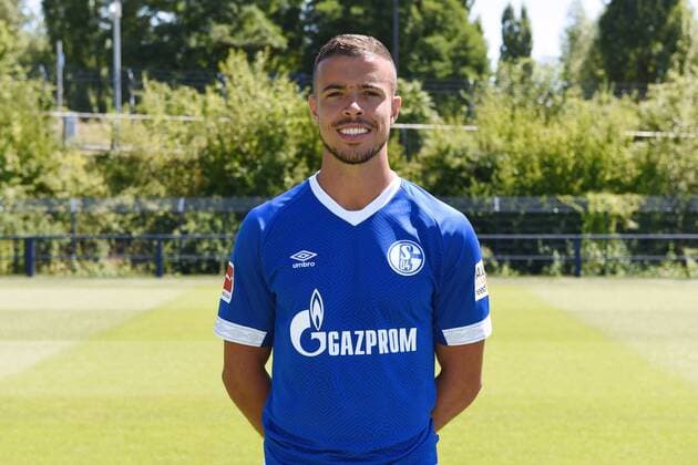 Franco Di Santo FC Schalke 04 1 BL Portrait date 2018 2019 Team2