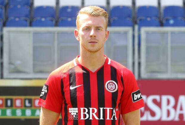 16 07 2018 xxxx Football 3 Liga SV Wehen Wiesbaden Photoalbum 2018 Portrait date 2018 2019 emspor v l Dominik Martinovic SV Wehen Wiesbaden Wiesbaden