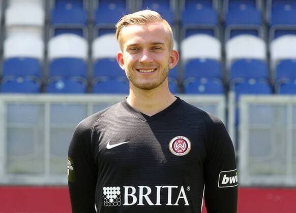 16 07 2018 xxxx Football 3 Liga SV Wehen Wiesbaden Photoalbum 2018 Portrait date 2018 2019 emspor v l Jan Albrecht SV Wehen Wiesbaden Wiesbaden