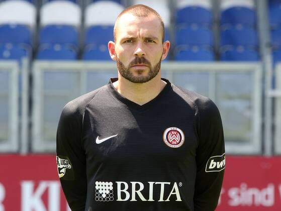 16 07 2018 xxxx Football 3 Liga SV Wehen Wiesbaden Photoalbum 2018 Portrait date 2018 2019 emspor v l Goalkeeper Markus Kolke SV Wehen Wiesbaden Wiesbaden